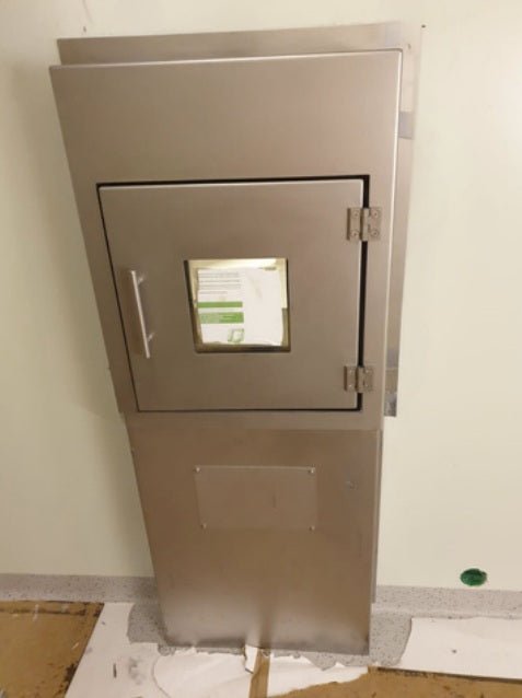 Lead Shielded Pass - Through Boxes - Lead Glass Pro